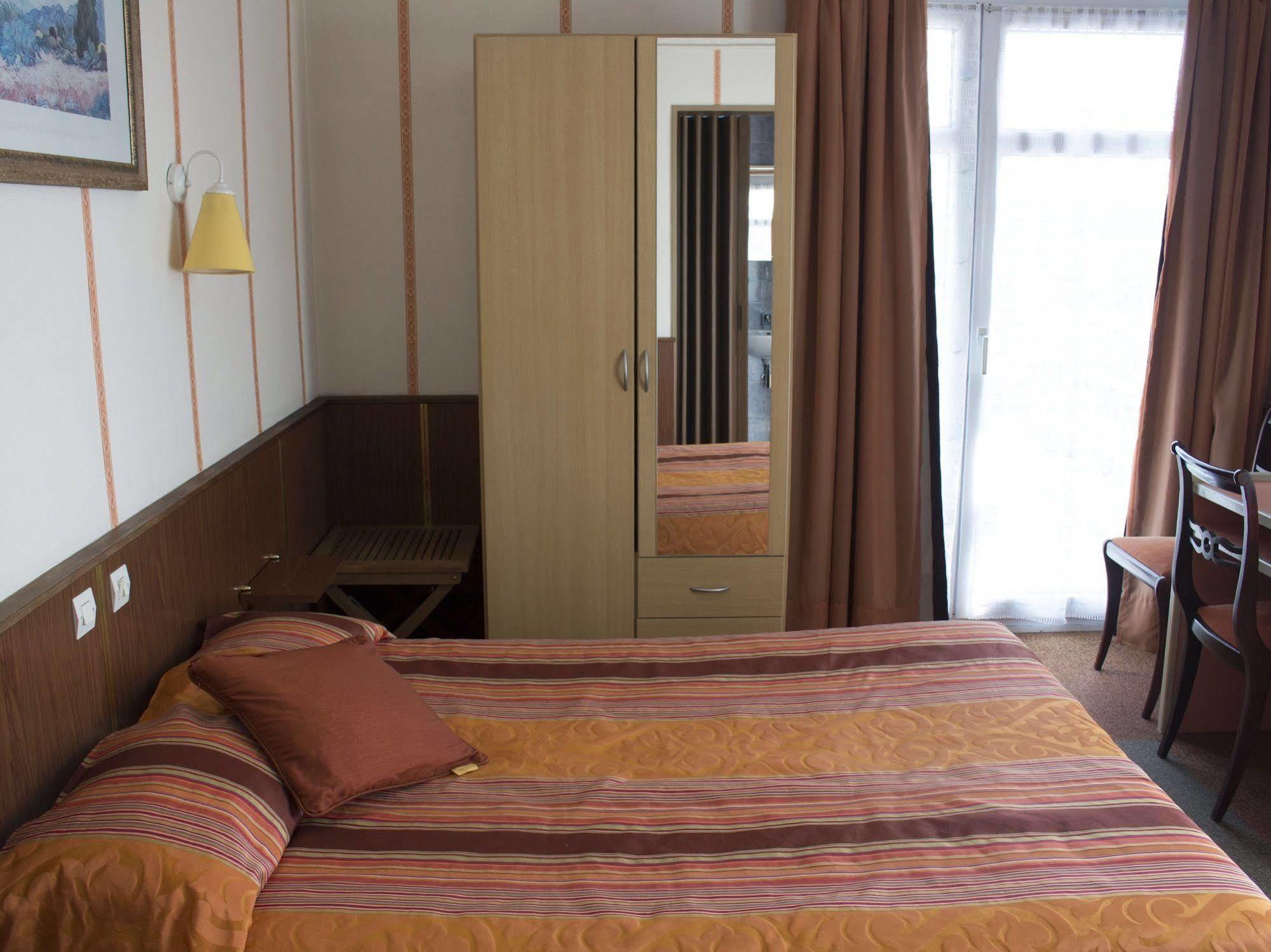 Citotel Le France ルドン エクステリア 写真