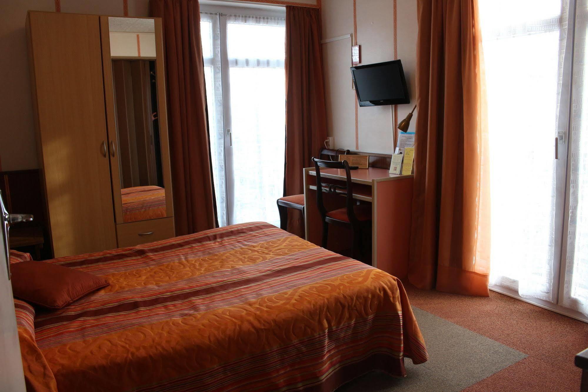 Citotel Le France ルドン エクステリア 写真